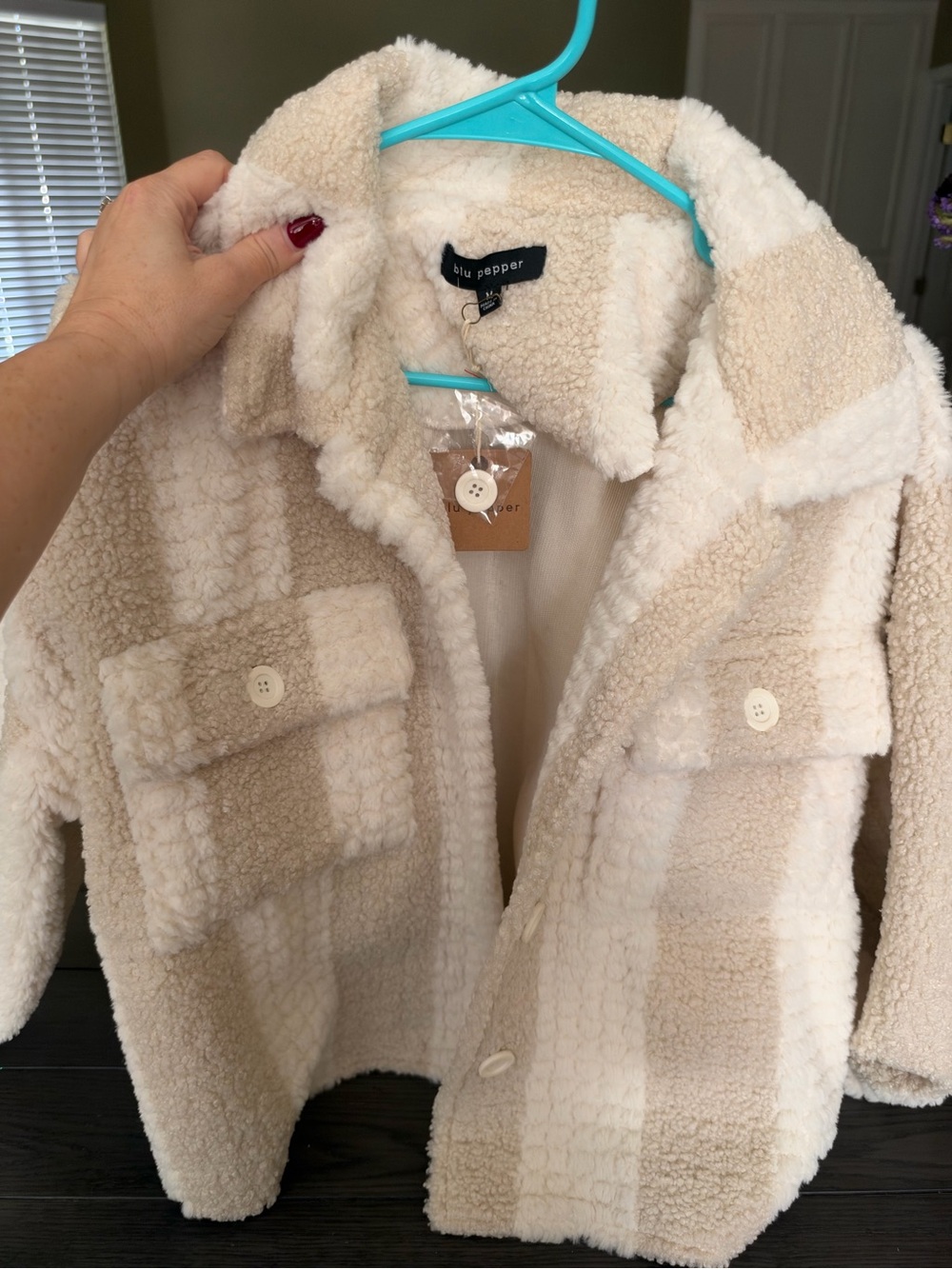 Blu Pepper Two-Tone Cream & Beige Sherpa Button Jacket